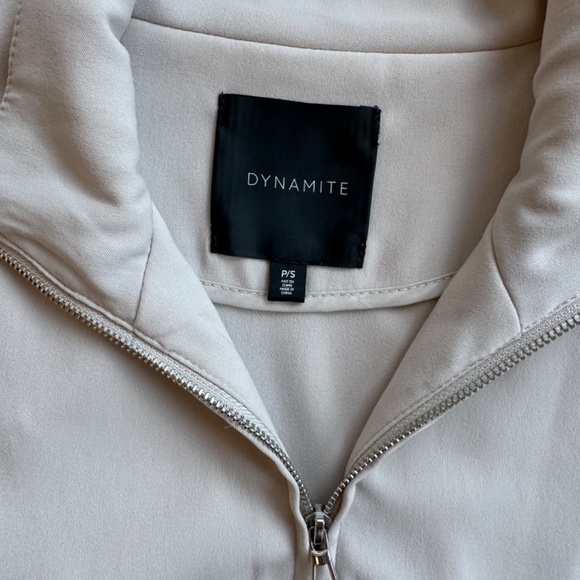 Cream Jacket - Picture 4 of 4